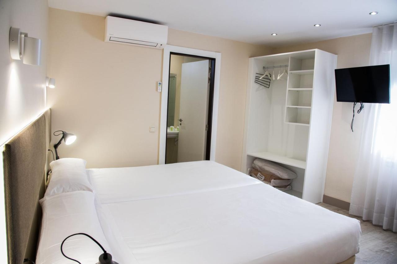 Hotel Delta Тудела Екстер'єр фото