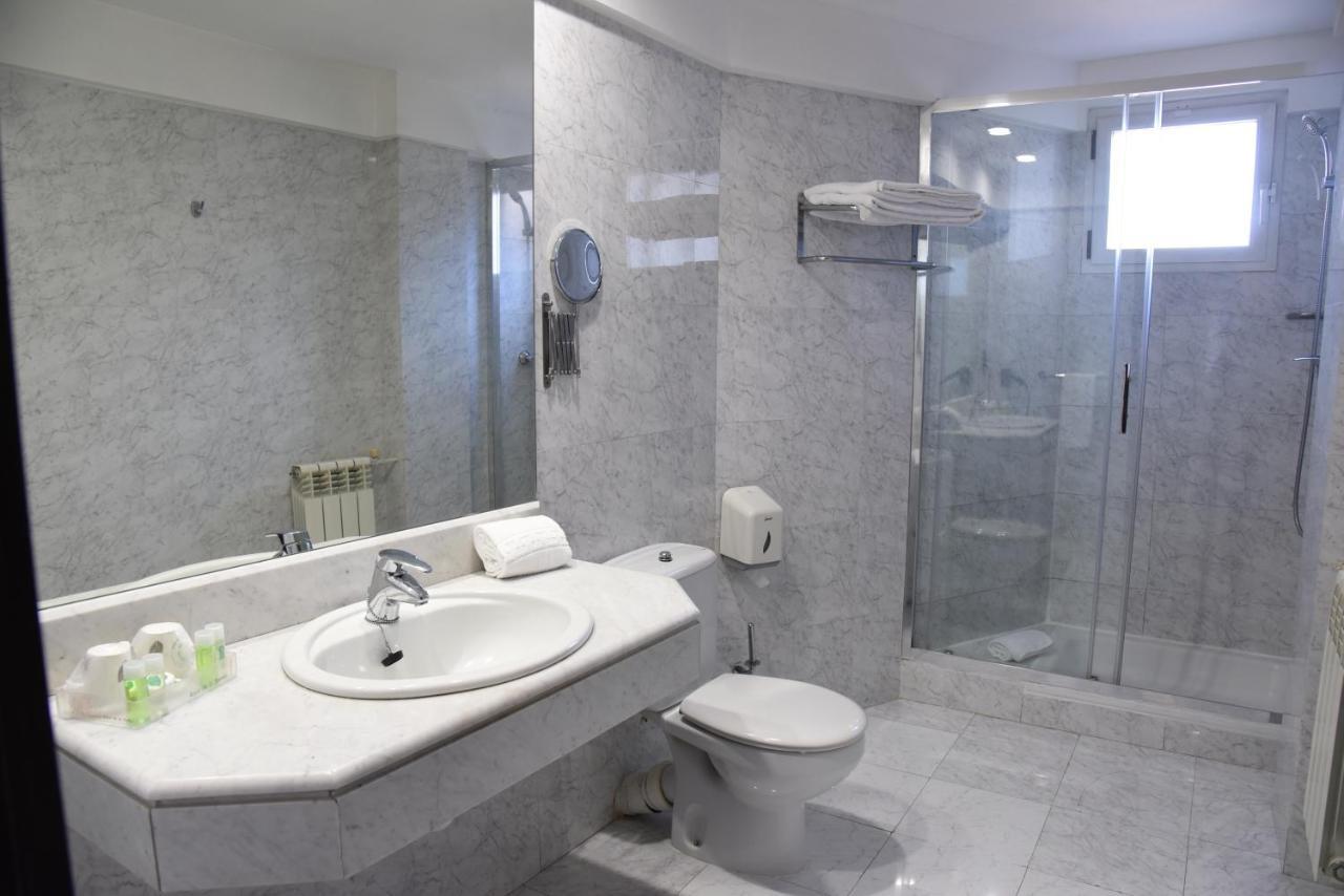Hotel Delta Тудела Екстер'єр фото